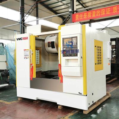 China Vertical y centro de mecanización resistente horizontal de la fresadora del CNC Vmc1050 de 5 AXIS en venta