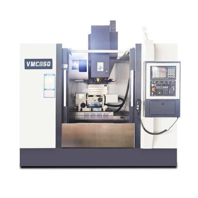 Chine VMC850 CNC Vertical Machine Center With Siemens Control System à vendre