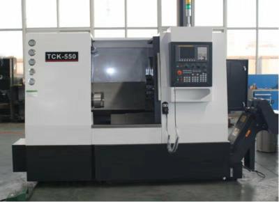 Chine TCK550 tour CNC à lit incliné machine de tournage de métal de haute qualité à vendre