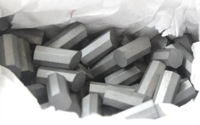 China Hartmetall-Produkt-achteckige Spalten-Einsätze YG3 YG6 YG8 für Coaling/das Mahlen zu verkaufen