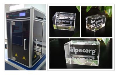 Chine Laser en verre de la machine de gravure de laser en cristal de la caméra 3D de kiosque 3W actionné à vendre