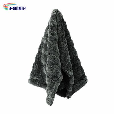 China 1200gsm Washable Cleaning Wipes New Style Large Size 60x90cm Car Wash Cloth for sale