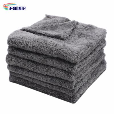 China 500GSM toalla de limpieza embotada de la microfibra mullida reutilizable del trapo de limpieza que se lava los 40X40CM en venta