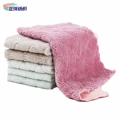 China Fluffy Reusable Microfiber Cloths 300GSM 25X25CM Edgeless Kitchen Cleaning Cloth for sale