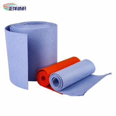 China 50x60cm Disposable Cleaning Cloths On A Roll 200GSM Absorbent Polyester Viscose Non Woven for sale