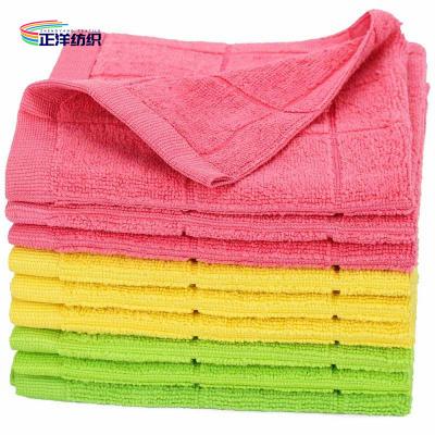 China 80% Polyester 20% Polyamide 40x40cm 300gsm Microfiber Plaid Style Car Cleaning Towel for sale