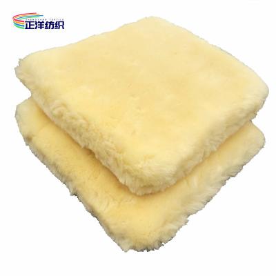 China Stitched Car Detailing Tools 20x20cm 60g 1000gsm Scratch Free Car Washing Polishing Pad for sale