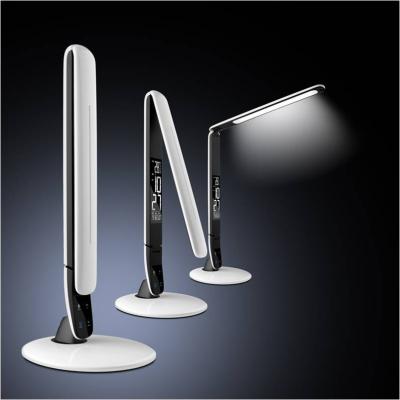China Lámpara de escritorio con pilas recargable contemporánea con el despertador en venta
