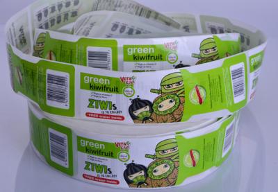 China Custom printing self adhesive waterproof food drink juice bottle packaging sticker labels for sale