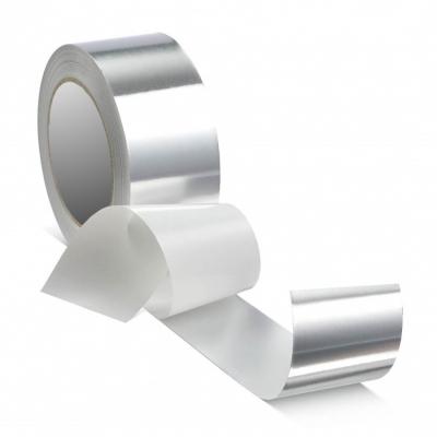 中国 18N/25mm Adhesion To Steel 50m Length Aluminum Foil Duct Tape Strong Holding Power 販売のため