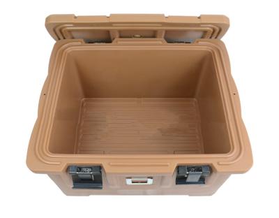 中国 110L Rotomouldedプロダクトは食料調達の食糧輸送のための熱い箱を絶縁した 販売のため