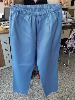 China CE ISO S-XXXL Disposable Scrubs Top And Bottom SMS Scrub Suit For Nurses for sale