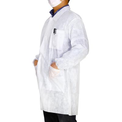 China PP Non Woven Oem Hospital Doctor Uniform Visitor Sms Disposable Lab Coat for sale