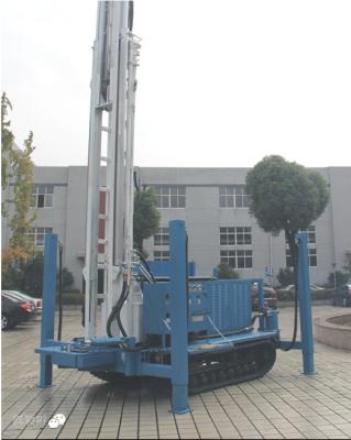 China Multi Function Water Well Drilling Rig Track Mounted 200m Deep Water Hole for sale