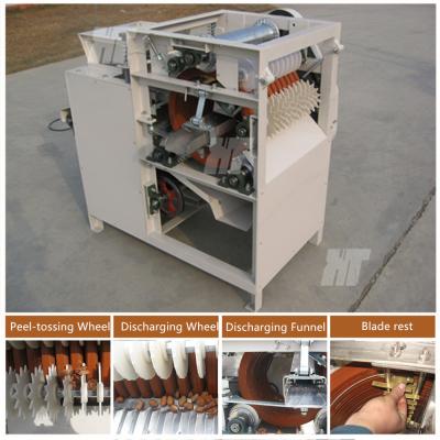 China Chickpeas Chana Peeling Machine 250kg/H Groundnut Frying And Peeling Machine for sale