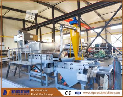China 7.5kw Peanut Crushing Machine Industry Almond Crusher Machine for sale