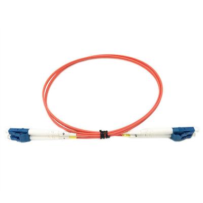 China LC à cor vermelha de cabo de remendo da fibra ótica do LC DX Zipcord G657A1 à venda