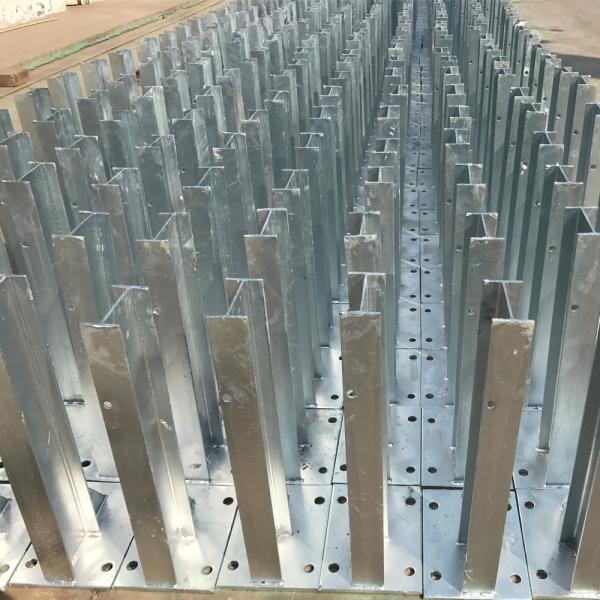 Quality Hot-Dip Galvanized Highway Guardrail Flange Post for AASHTO M180 Outdoor for sale