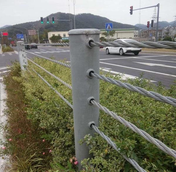 Quality Water Filled Road Barrier Stainless Steel Cable Guardrail for Traffic Protection for sale