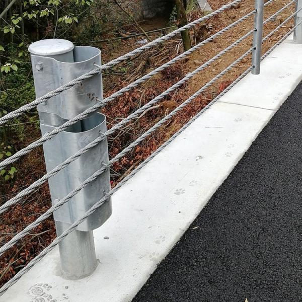 Quality Road Wire-Rope Barrier Fences Water Filled Road Barrier with Zinc Coated Cable for sale