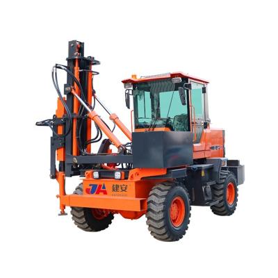 China Construction Pile Driver Machine Hydrualic Guardrail Pile Driving Machine for sale
