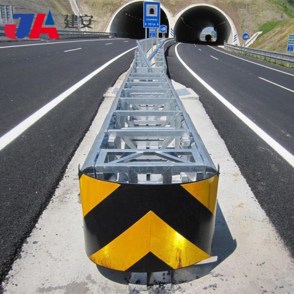 Quality Road Safety Barrier ISO Certified Anti Collision Crash Cushions for sale