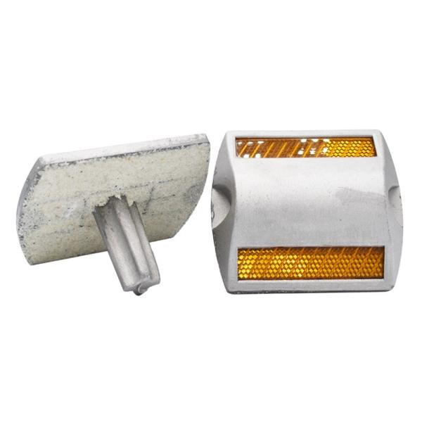 Quality Square Road Stud for Traffic Warning CE/IP68/RoHS Certified and Durable for sale