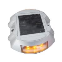 Quality G105 Led Strobe Solar Flashing Light Round Road Stud for Highway Safety for sale