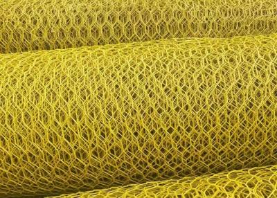 China 2.5mm Yellow Coated Hexagonal Poultry Netting Fence Hexagonal Chicken Wire Mesh for sale