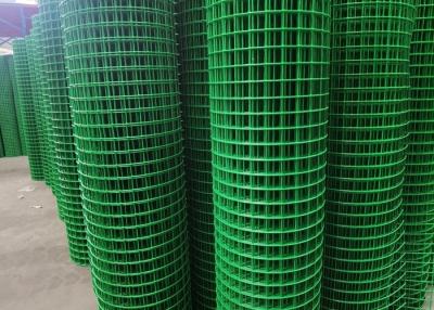 中国 緑ポリ塩化ビニールが鋼鉄溶接されたワイヤーに塗ったDia 1.71mm 1.22mは庭の囲を転がした 販売のため