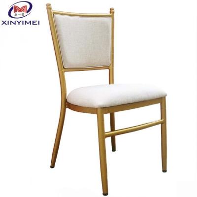 中国 Custom Hotel Dining Chair Embossed Indentation Aluminum Alloy Metal Upholstered Bamboo Chair 販売のため