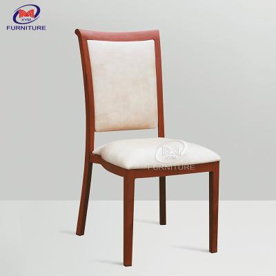 China Banquete apilable moderno de la tapicería que cena el aluminio de la silla en venta