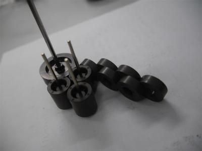 Китай ротора магнита 6Fe2O3 отлитый в форму впрыской магнит различного BLDC постоянный продается