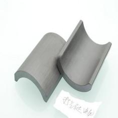 China Industrial Cup Shape Ferrite Segment Magnets Charcoal Gray for sale