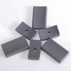 中国 発電機の永久的な亜鉄酸塩のブロックの磁石の等級3の陶磁器のブロックの磁石 販売のため