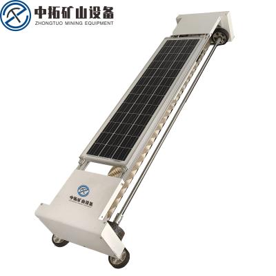 중국 원격 제어 태양 전지 패널 청소 기계 정지 태양 전지 청소 기계 판매용