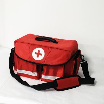 China Travel Doctor First Aid Kit Large Bs 85991 Trailer EMS Rescue Bag 5 Pocket Sport Bag 43cm for sale