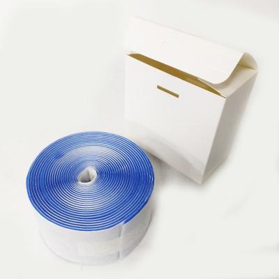 中国 通気性の医学テープは速い援助の自己接着泡の覆いの伸縮性がある凝集プラスターに包帯をする 販売のため