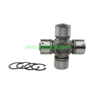 China AL161324 JD Tractor replacement Parts Universal Joint Cross Front Axle 30.0 X 83.3mm for sale