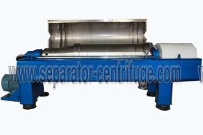 China Sharples Solid Bowl Decanter Centrifuge Equipment for Chicken Manure Dewatering for sale