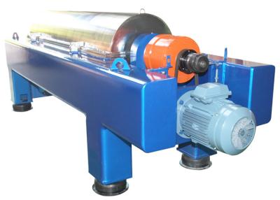 Chine 2 centrifugeuses horizontales de décanteur de phase, machine industrielle de centrifugeuse de décanteur de kaolin continu à vendre