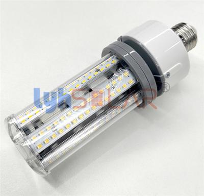中国 High Lighting Efficiency LED Corn Light With 228pcs SMD2835 Wide Input Voltage 販売のため