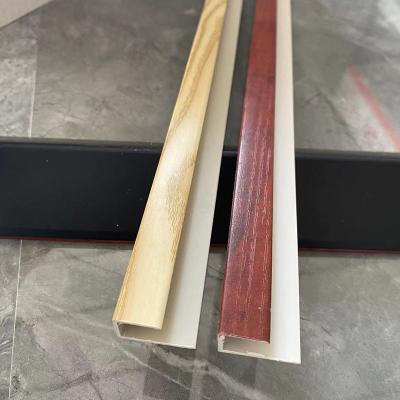 China Customized Moistureproof Square Edge Skirting Board SPC 2400mm/Pc for sale