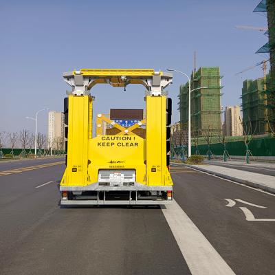 Chine Atténuateur d'impact d'accident du trafic monté par camion pour l'entretien des routes de route à vendre