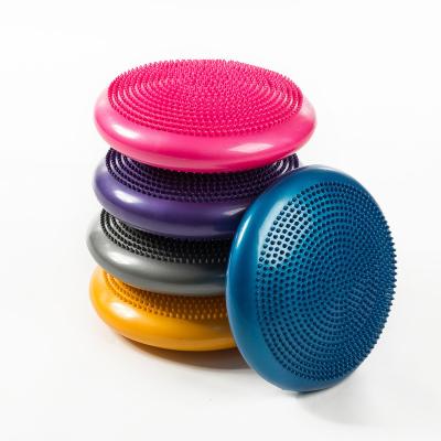 China estera del amortiguador del masaje del disco de la estabilidad de la rueda del cojín del masaje de las bolas de la yoga de la balanza del PVC de los 33cm en venta