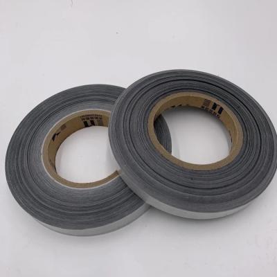 中国 極度の薄い30ミクロンの黒のTracelessの衣類のための熱い溶解の接着剤フィルム 販売のため