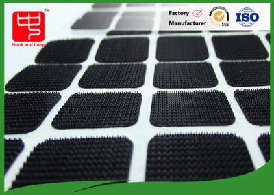 Cina Toppe adesive del quadrato di nylon nero di colore con l'angolo rotondo in vendita