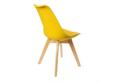 China Minimalist Home Furniture Plastic Top Dining Eiffel Chair With Solid Beech Wood Legs for sale
