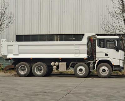 China Euro 2 Dump Tipper Truck Sinotruk Howo 8 X 4 With Bucket 25-30cbm en venta