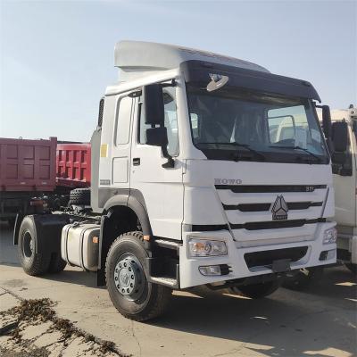 China Main Power Tractor Head Truck Sinotruk 4 X 2 Howo Tractor Truck 290hp 336hp for sale